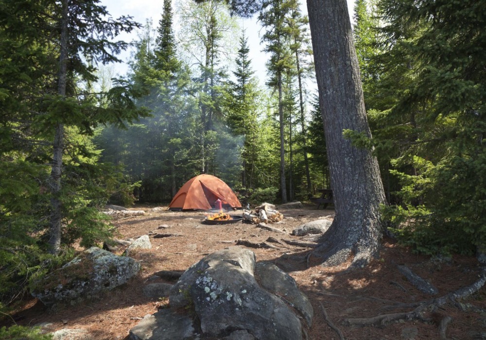 Camping tent