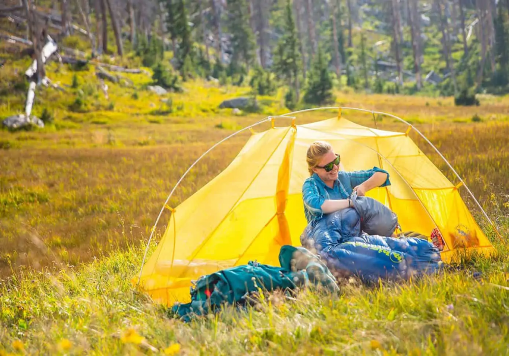 Camping tent
