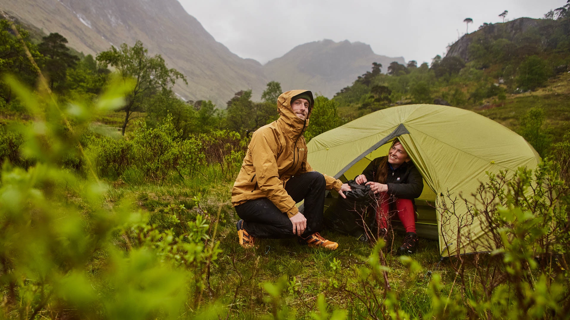 Camping tent