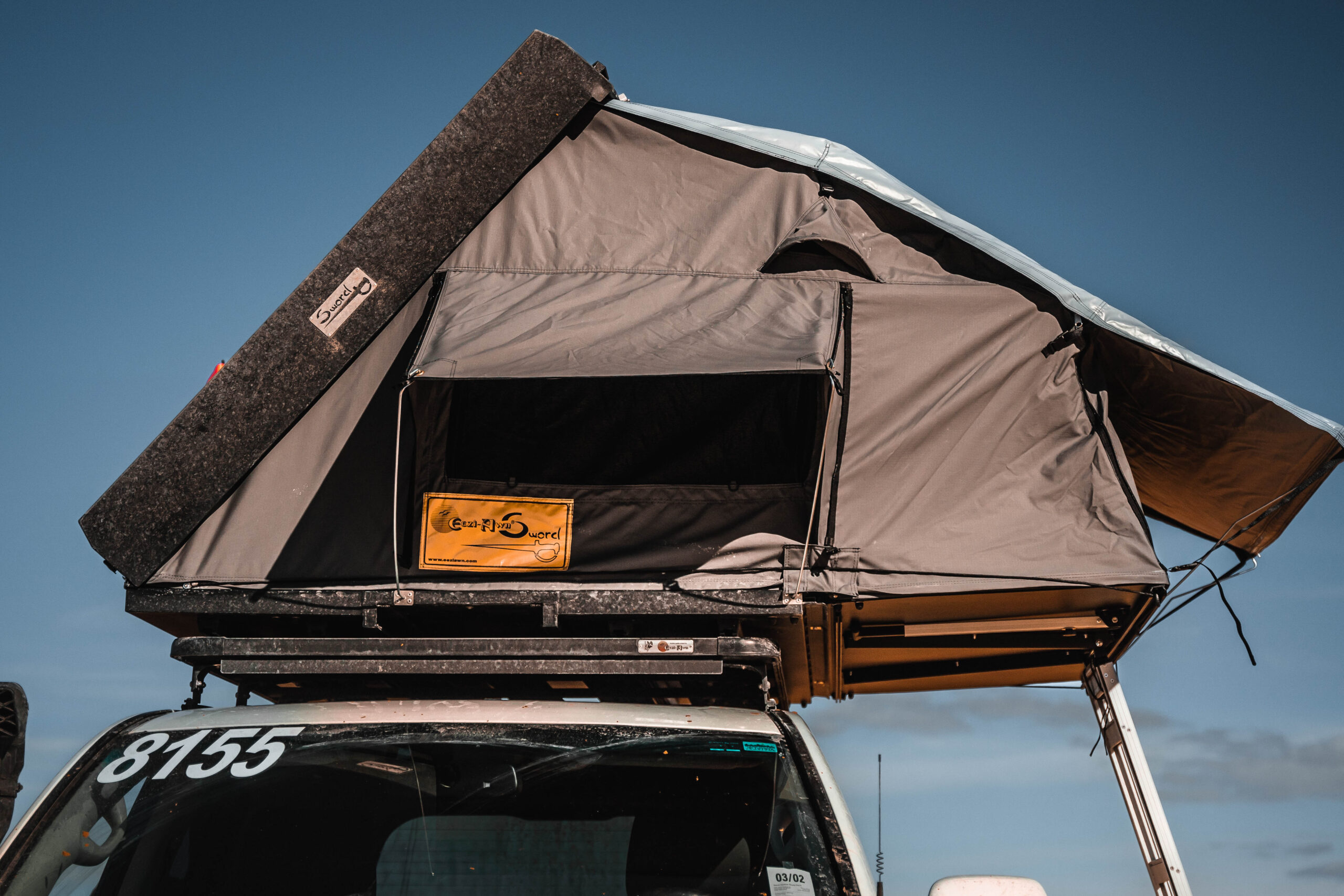 Camping tent