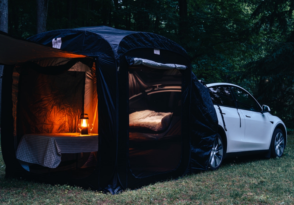 Camping tent
